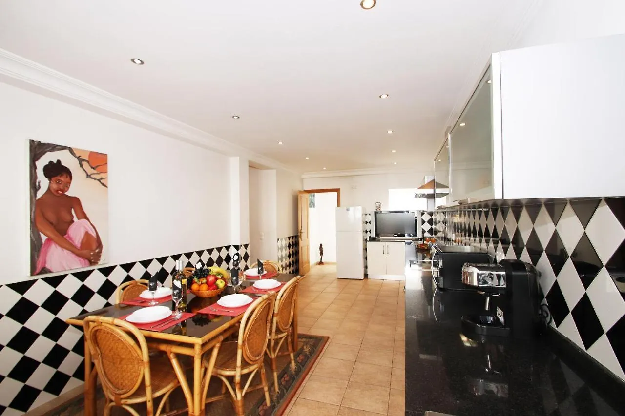 Villa Saint Thomas By Algarve Vacation Carvoeiro  0*, Carvoeiro (Lagoa)