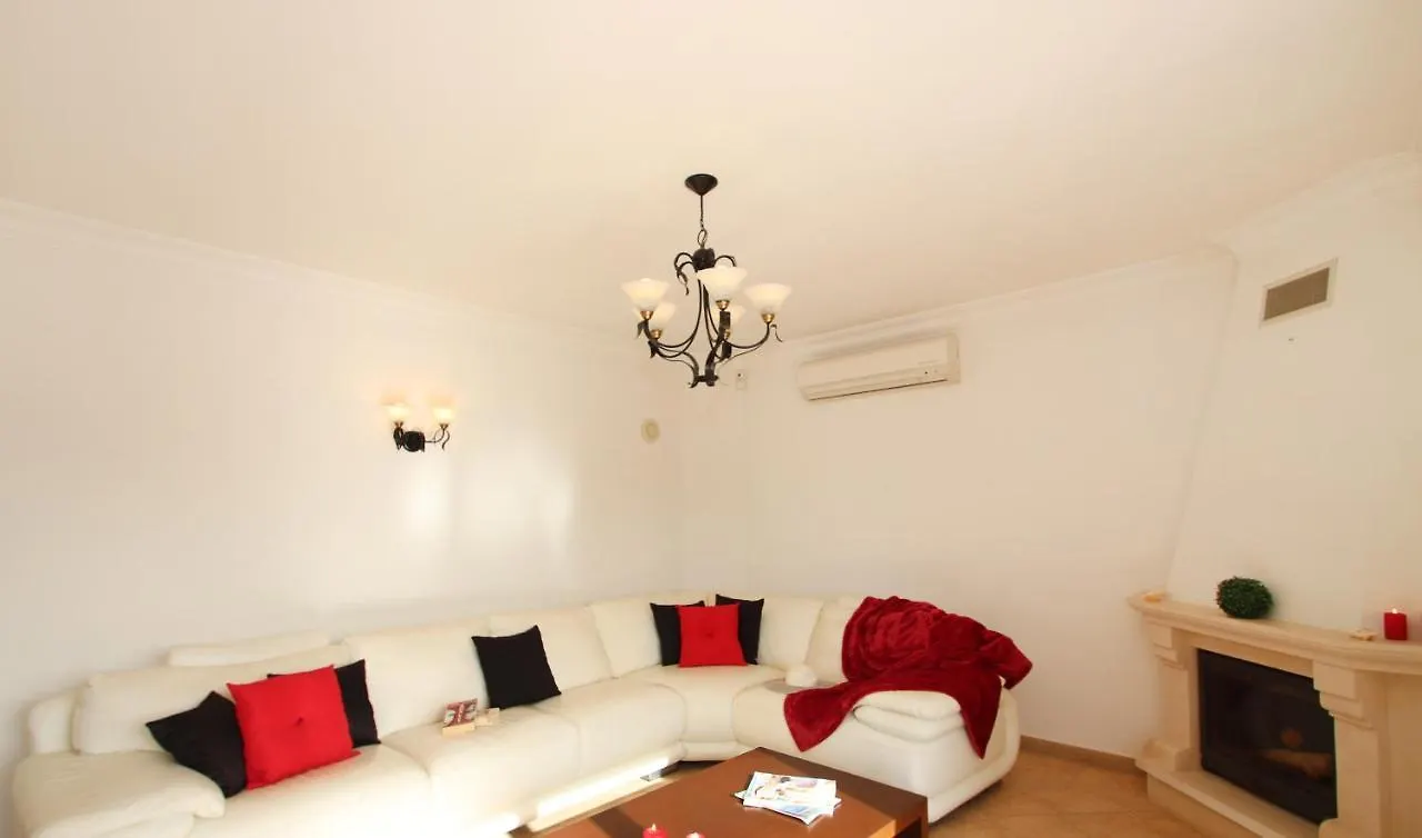 Villa Saint Thomas By Algarve Vacation Carvoeiro  Carvoeiro (Lagoa)