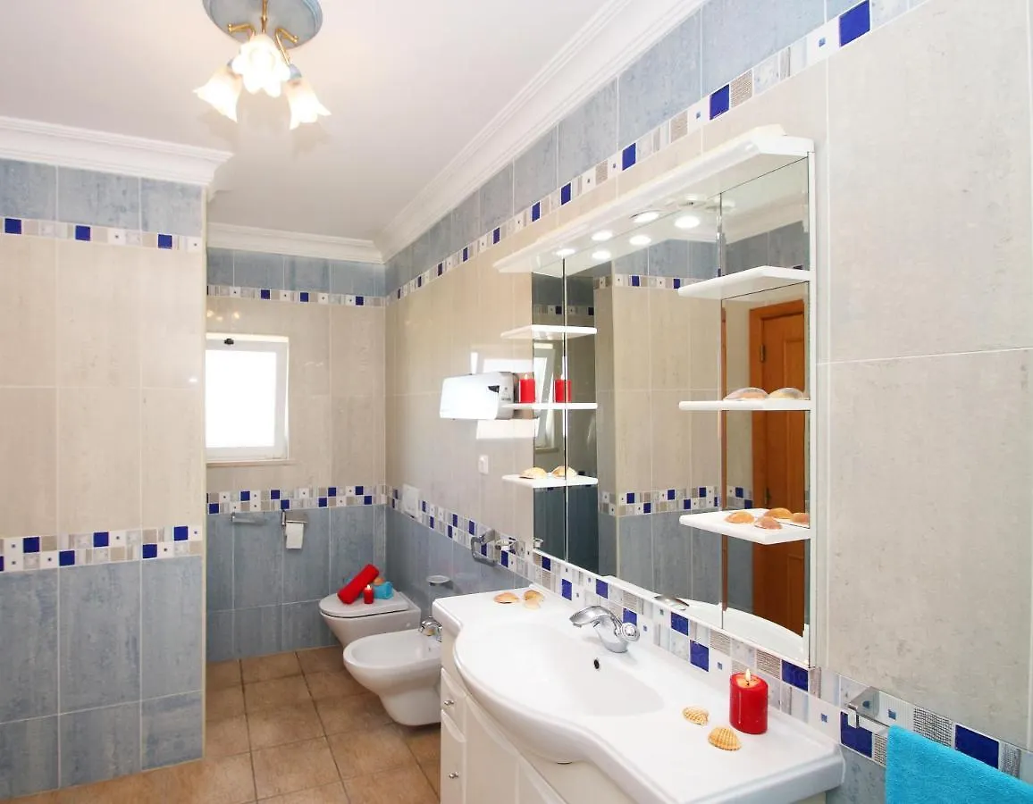 Villa Saint Thomas By Algarve Vacation Carvoeiro
