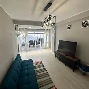 Apartamento T2 Com Terraco A 100 Metros Da Praia Carvoeiro (Lagoa)